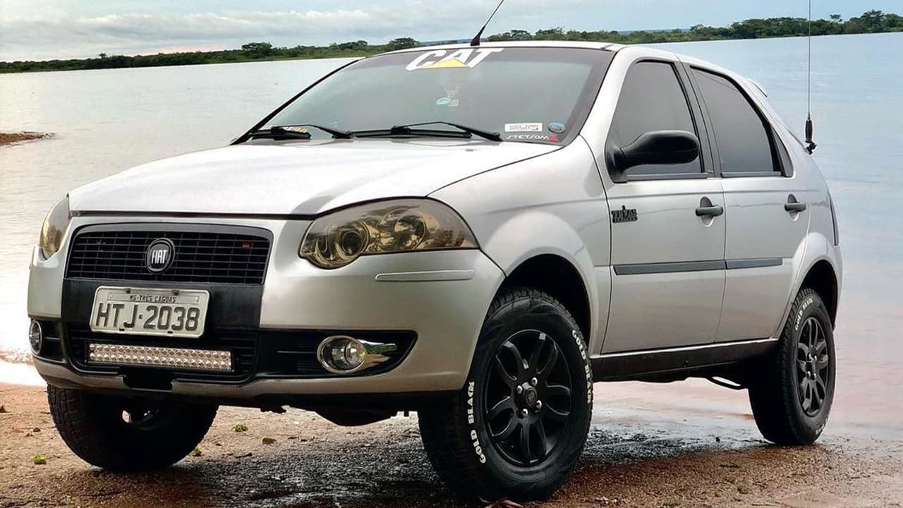 SUV está caro? Brasileiro transforma Fiat Palio em um gastando R$ 10.000