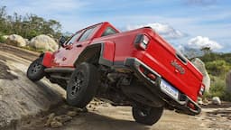 Avaliação: Jeep Gladiator cobra R$ 500.000 para ser uma picape raiz